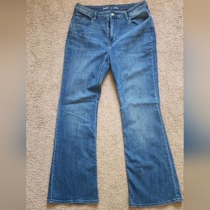 Old Navy NWOT Sz 12 Wow Flare Jeans